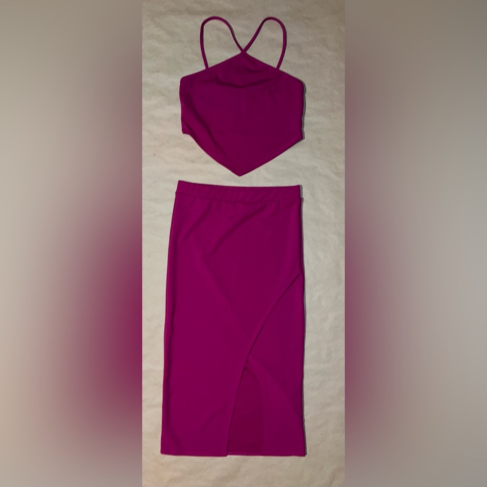 Bodycon Magenta Crop Top Skirt Set